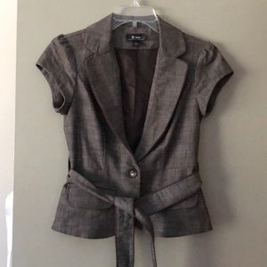 Short sleeve blazer